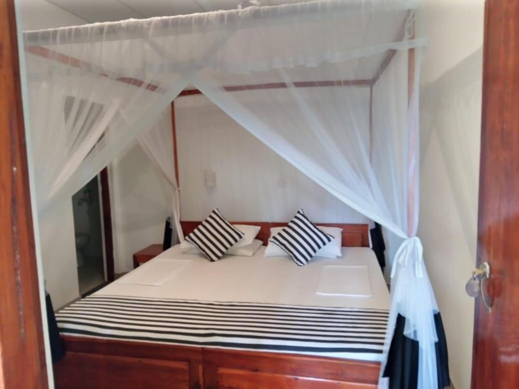 Sansala Guesthouse & Restaurant Tangalle Phòng bức ảnh
