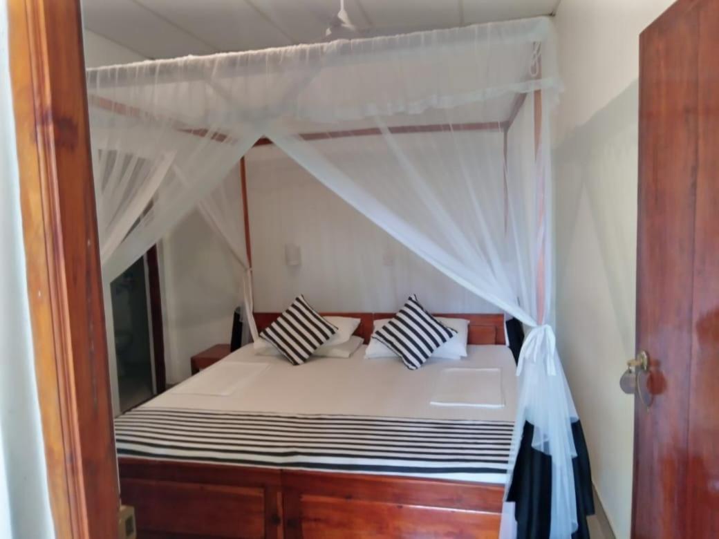 Sansala Guesthouse & Restaurant Tangalle Phòng bức ảnh