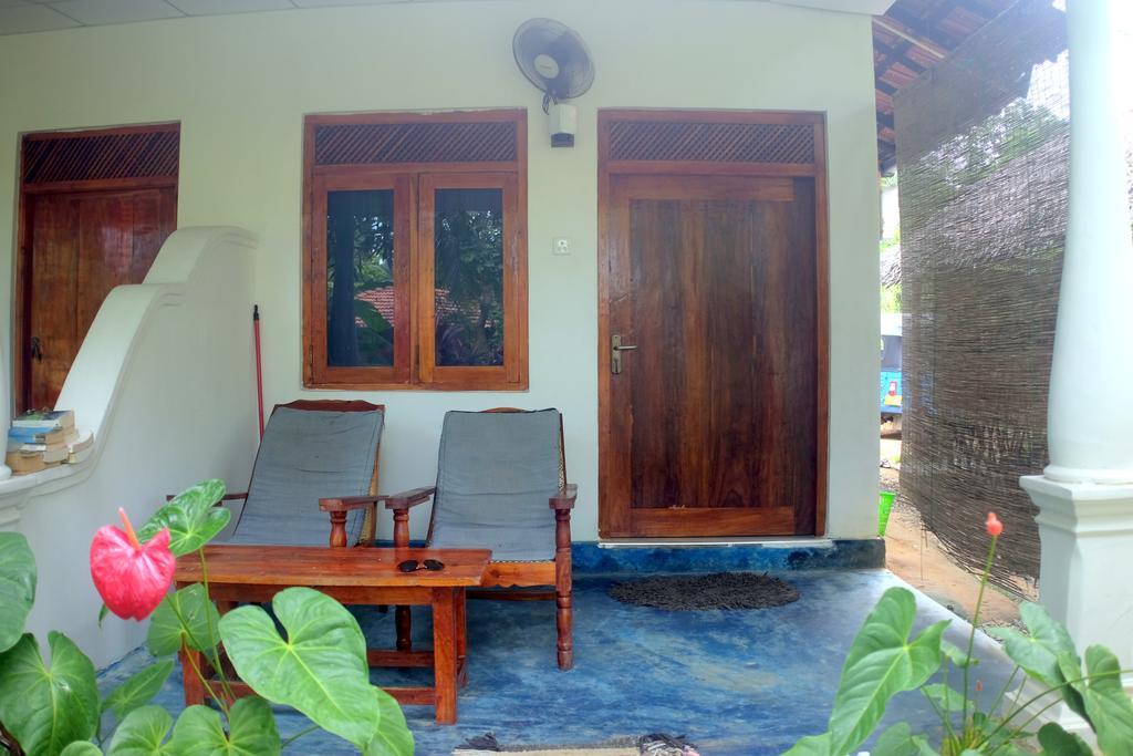 Sansala Guesthouse & Restaurant Tangalle Ngoại thất bức ảnh
