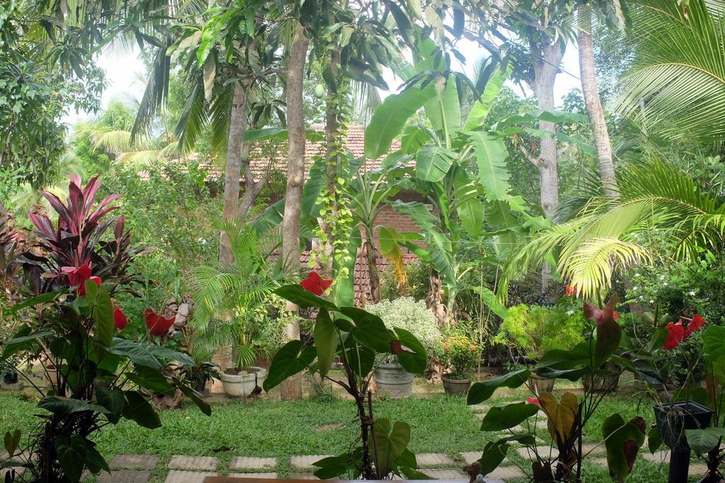 Sansala Guesthouse & Restaurant Tangalle Ngoại thất bức ảnh